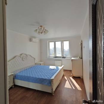 Продается 3-х комнатная квартира, 74 м²