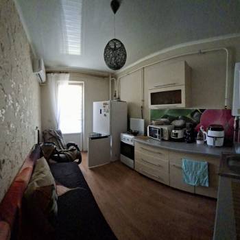 Продается 1-комнатная квартира, 36 м²