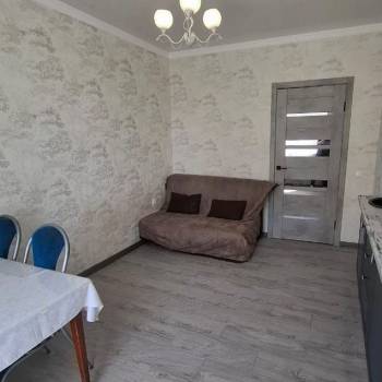 Продается 1-комнатная квартира, 51 м²