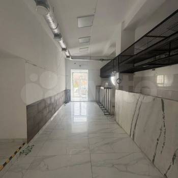 Сдается Нежилое помещение, 150 м²