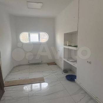 Сдается Нежилое помещение, 150 м²