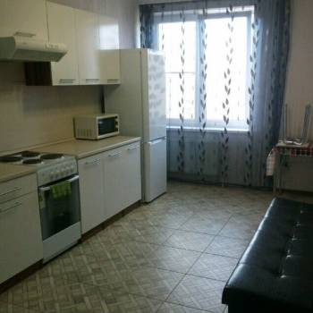 Сдается 1-комнатная квартира, 45 м²