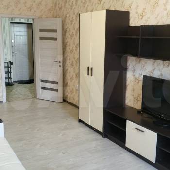 Сдается 1-комнатная квартира, 45 м²