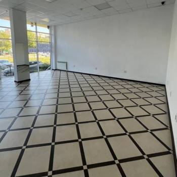 Сдается Нежилое помещение, 68 м²