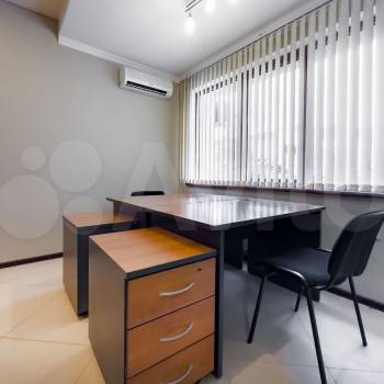 Сдается Нежилое помещение, 100 м²