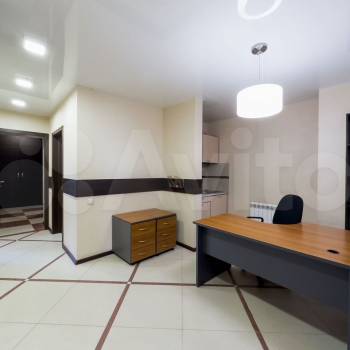 Сдается Нежилое помещение, 100 м²