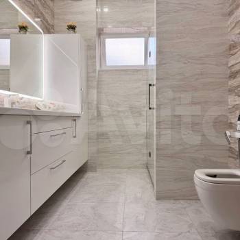 Продается Дом, 370 м²