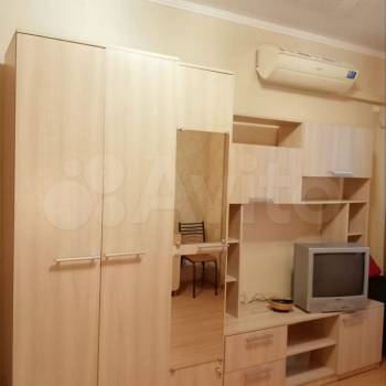 Продается 1-комнатная квартира, 43 м²