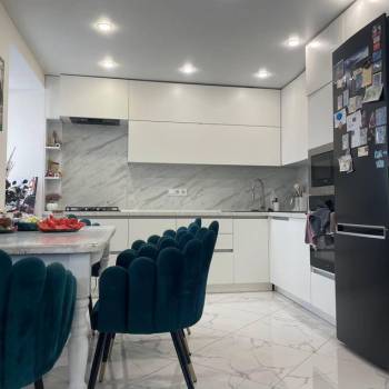 Продается 3-х комнатная квартира, 59,9 м²