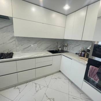 Продается 3-х комнатная квартира, 59,9 м²