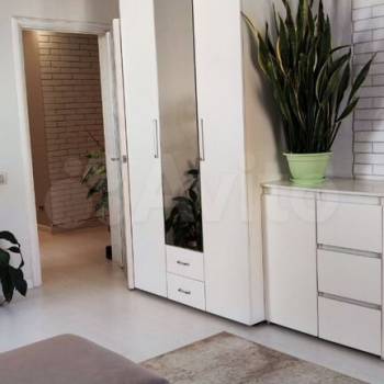 Продается 2-х комнатная квартира, 76 м²