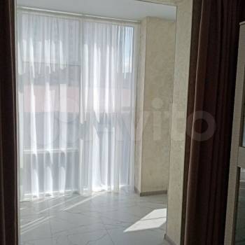 Продается 1-комнатная квартира, 56,8 м²
