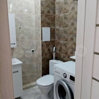 Продается 1-комнатная квартира, 56,8 м²