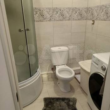 Продается 1-комнатная квартира, 36 м²