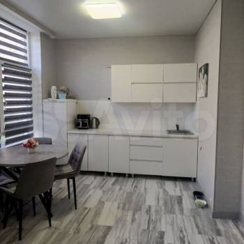 Продается 1-комнатная квартира, 36 м²