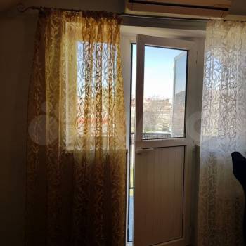 Продается 1-комнатная квартира, 60,1 м²