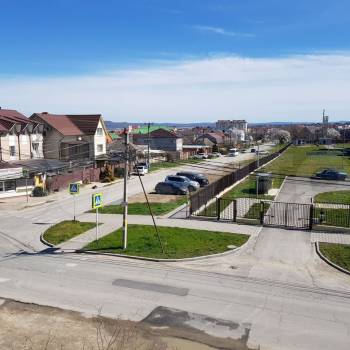 Продается 1-комнатная квартира, 60,1 м²