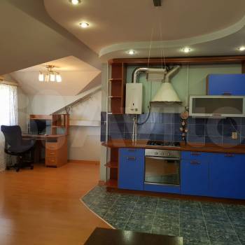 Продается 1-комнатная квартира, 60,1 м²