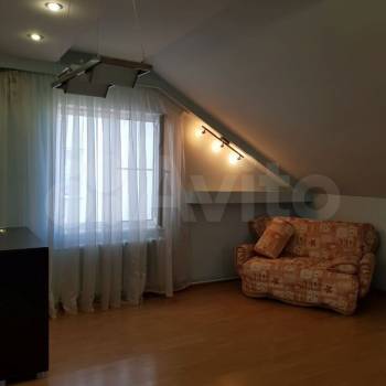 Продается 1-комнатная квартира, 60,1 м²