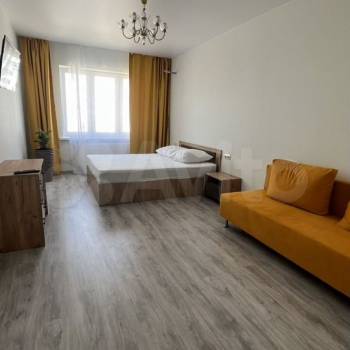 Сдается 1-комнатная квартира, 40 м²