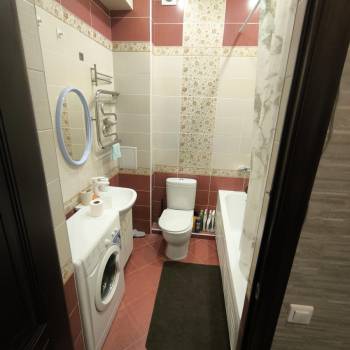 Сдается 1-комнатная квартира, 54 м²