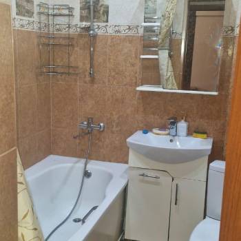 Сдается 1-комнатная квартира, 40 м²