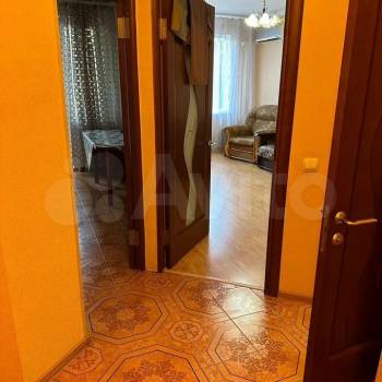 Продается 1-комнатная квартира, 41 м²