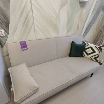 Продается 1-комнатная квартира, 42 м²