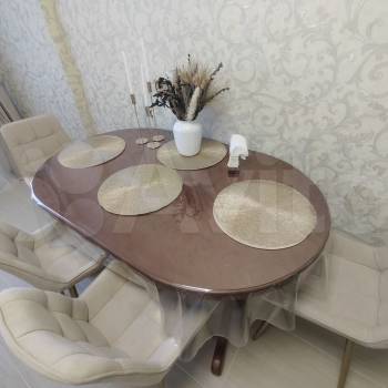 Продается 1-комнатная квартира, 42 м²