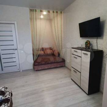 Продается 1-комнатная квартира, 41 м²