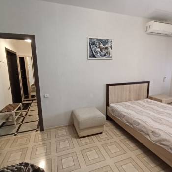 Продается 1-комнатная квартира, 38 м²
