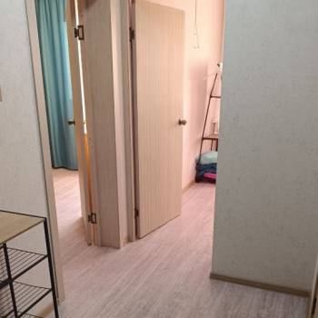 Сдается 1-комнатная квартира, 51 м²