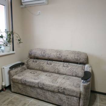 Продается 1-комнатная квартира, 39 м²