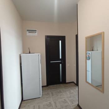 Продается 1-комнатная квартира, 39 м²