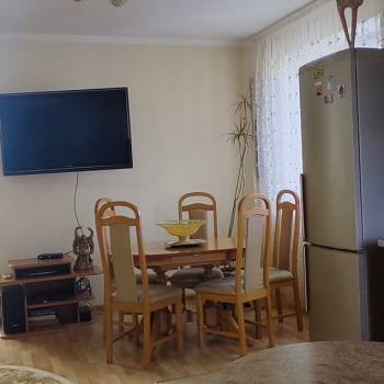 Продается 2-х комнатная квартира, 122 м²