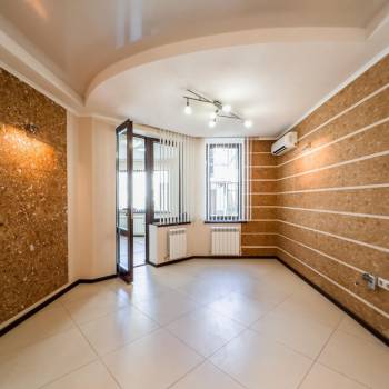Сдается Нежилое помещение, 100 м²