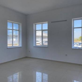 Сдается Нежилое помещение, 207 м²
