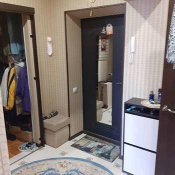 Продается 1-комнатная квартира, 45 м²