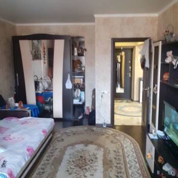 Продается 1-комнатная квартира, 45 м²
