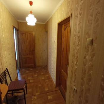 Продается 1-комнатная квартира, 42 м²
