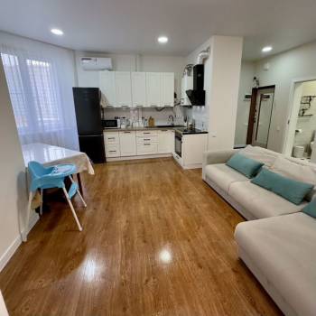 Продается 2-х комнатная квартира, 60,4 м²
