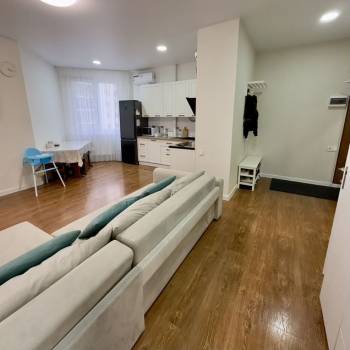 Продается 2-х комнатная квартира, 60,4 м²