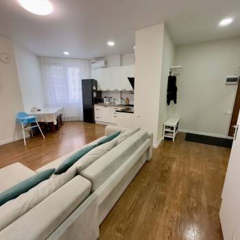Продается 2-х комнатная квартира, 60,4 м²