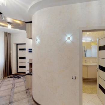 Продается 2-х комнатная квартира, 97,8 м²