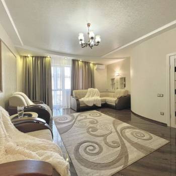 Продается 2-х комнатная квартира, 97,8 м²