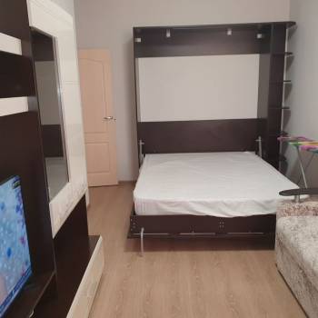Продается 1-комнатная квартира, 38 м²