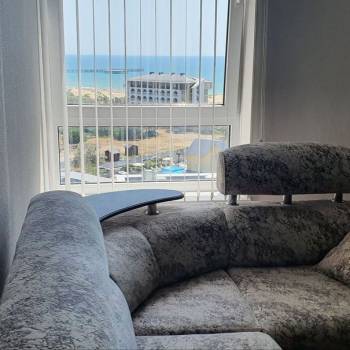 Продается 1-комнатная квартира, 38 м²