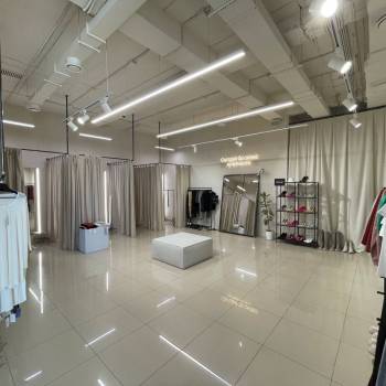 Сдается Нежилое помещение, 289 м²