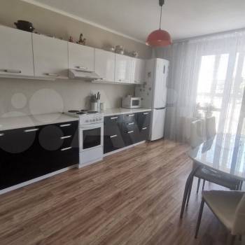 Продается 3-х комнатная квартира, 82 м²