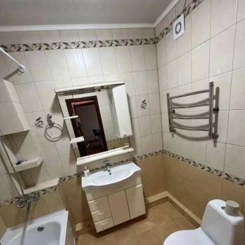 Сдается 1-комнатная квартира, 48 м²